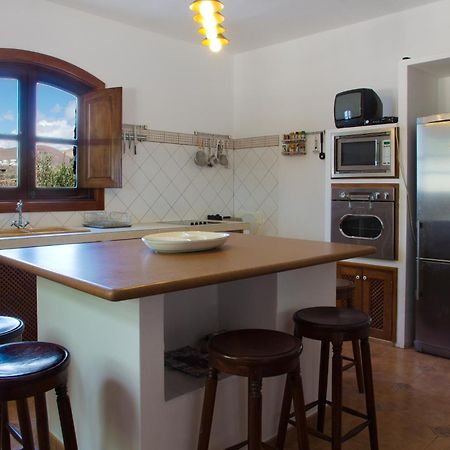 Villas Macher Тиас Экстерьер фото